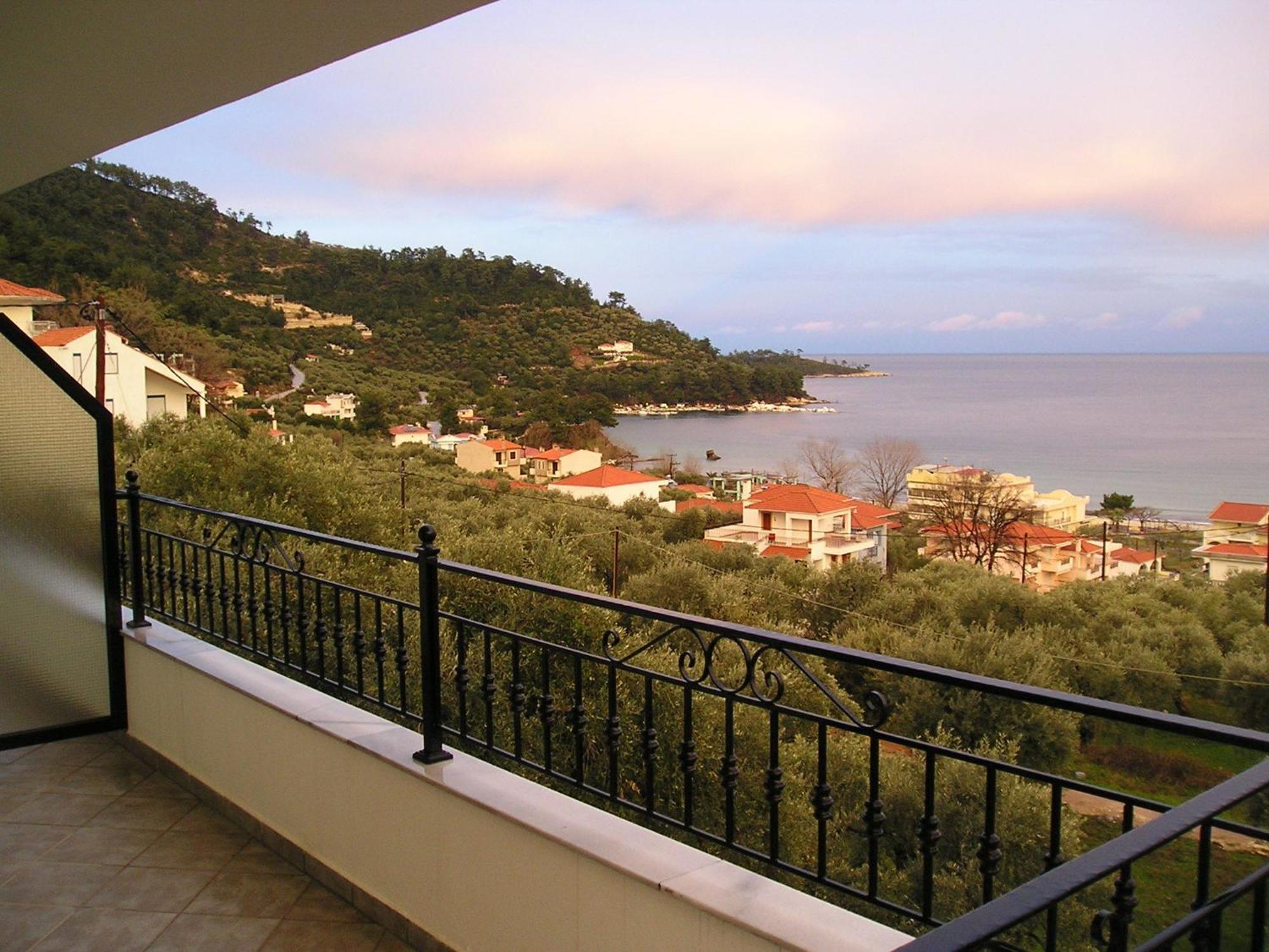 Golden Beach Inn Chrysi Ammoudia Exterior foto
