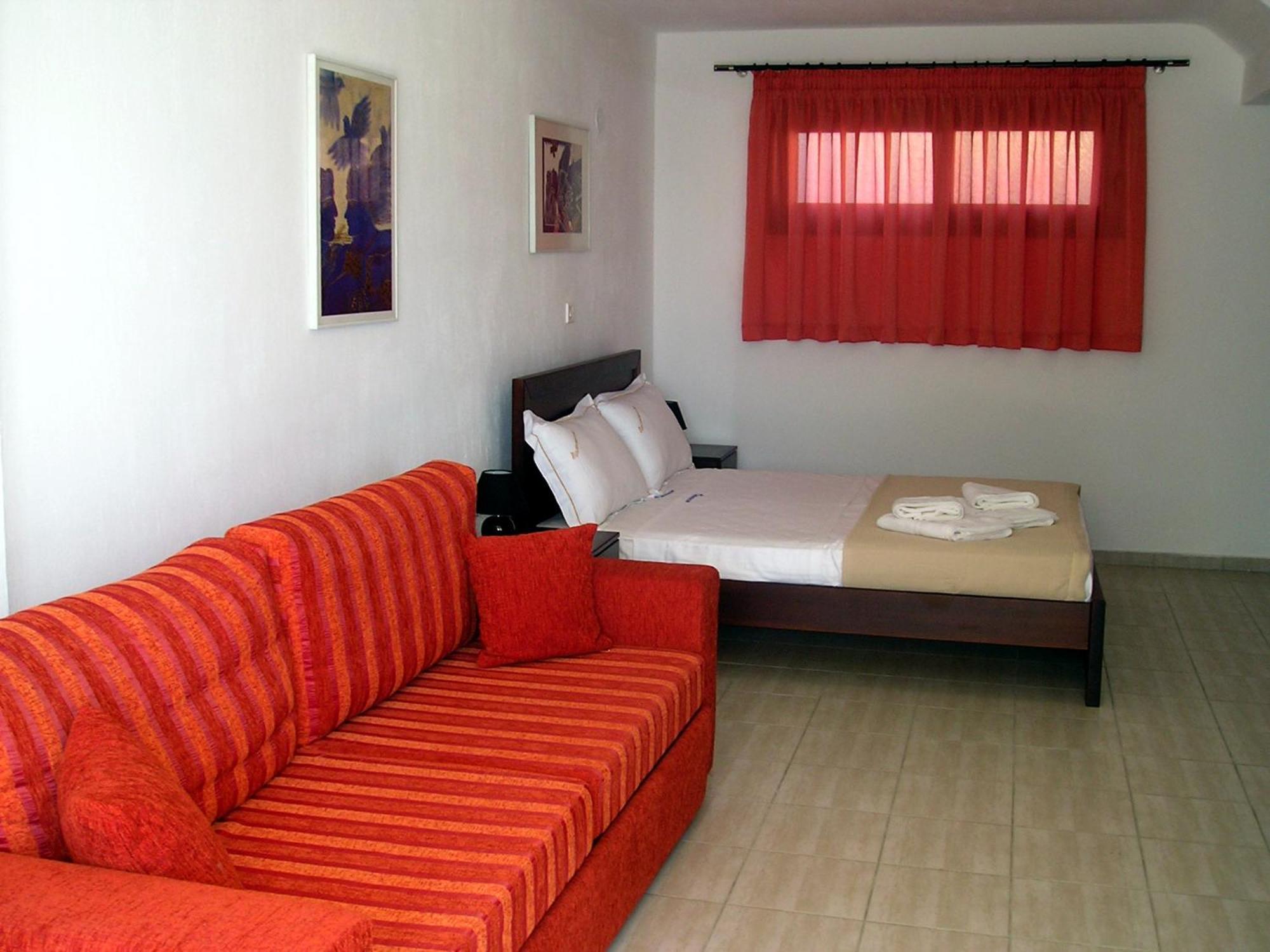 Golden Beach Inn Chrysi Ammoudia Quarto foto